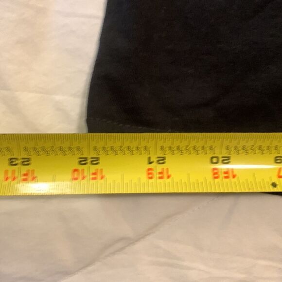 DECEMBER,  1981,  T shirt by Port & Co., black, large, 💯 cotton - Picture 5 of 8